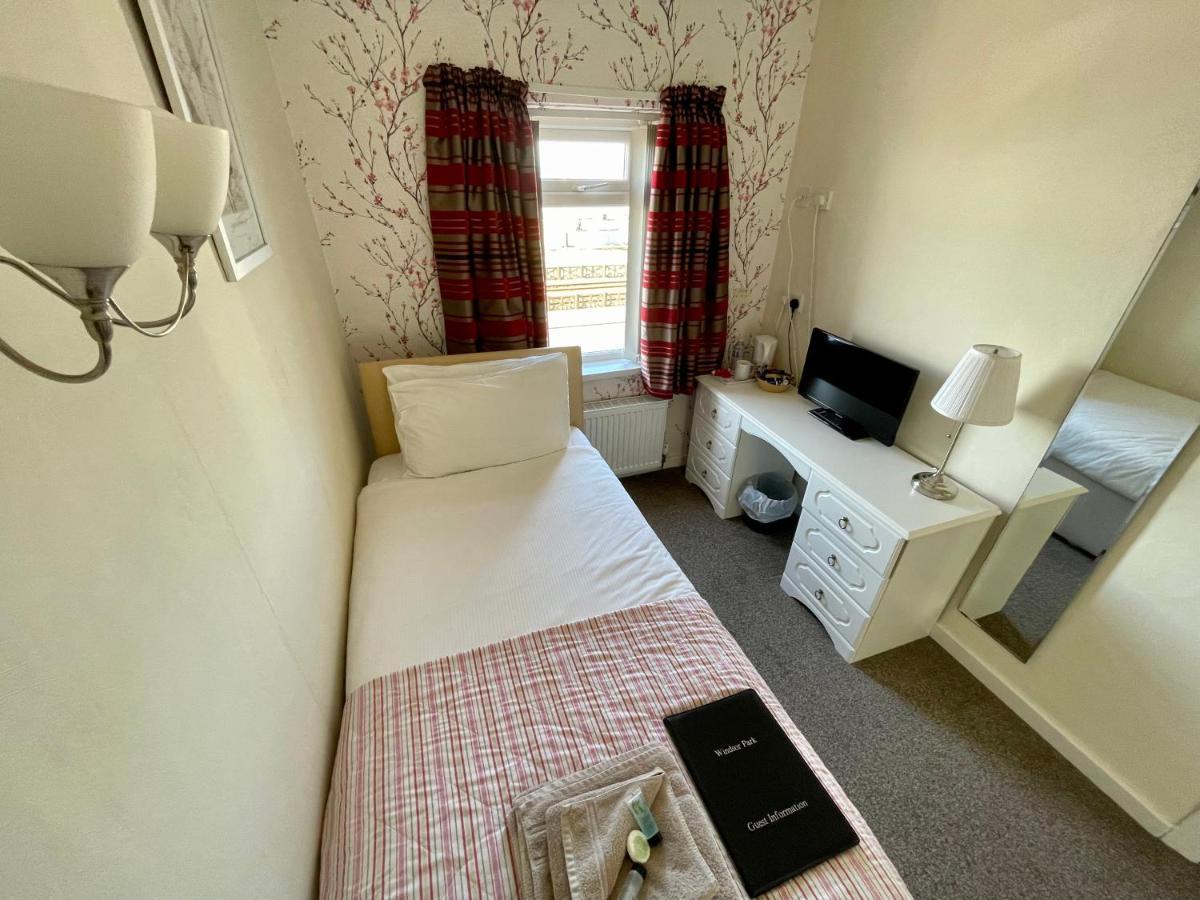 Windsor Park Hotel Blackpool Extérieur photo